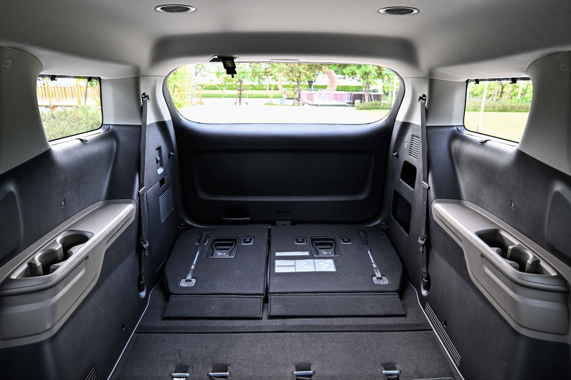 KIA Carnival HEV 7-seat Premium เกีย คาร์นิวัล ปี 2025 : ภาพที่ 13