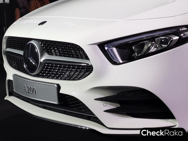 Mercedes-benz A-Class A200 AMG Dynamic เมอร์เซเดส-เบนซ์ เอ-คลาส ปี 2019 : ภาพที่ 3
