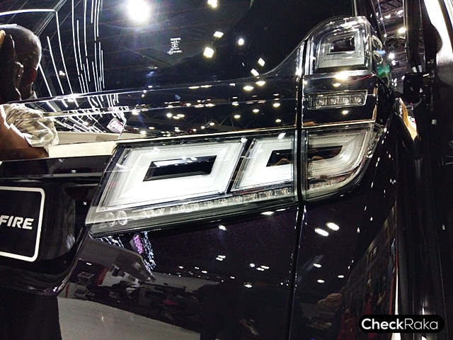 Toyota Vellfire 2.5 MY2018 โตโยต้า เวลไฟร์ ปี 2018 : ภาพที่ 16