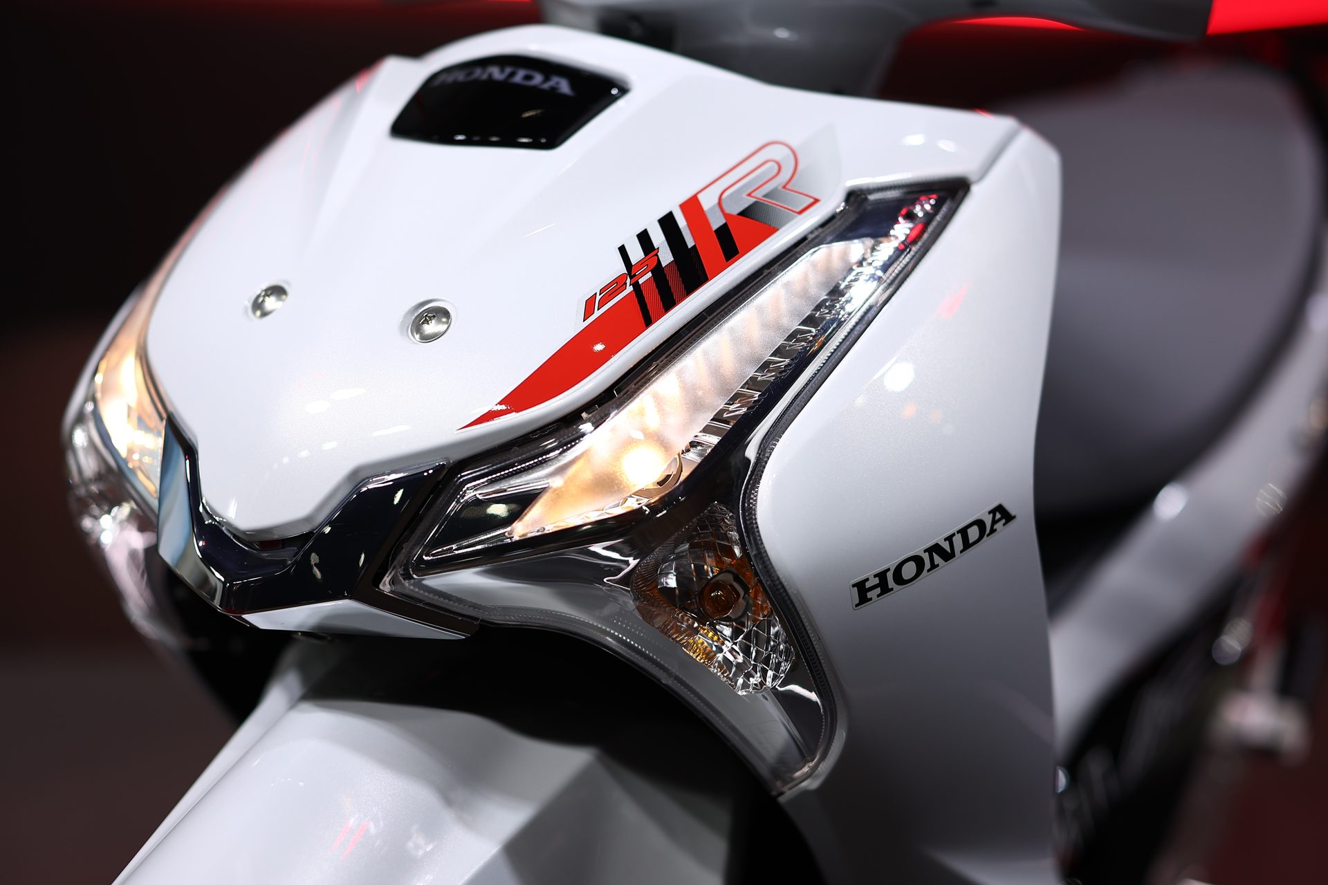 Honda Wave 125R ฮอนด้า เวฟ ปี 2025 : ภาพที่ 3