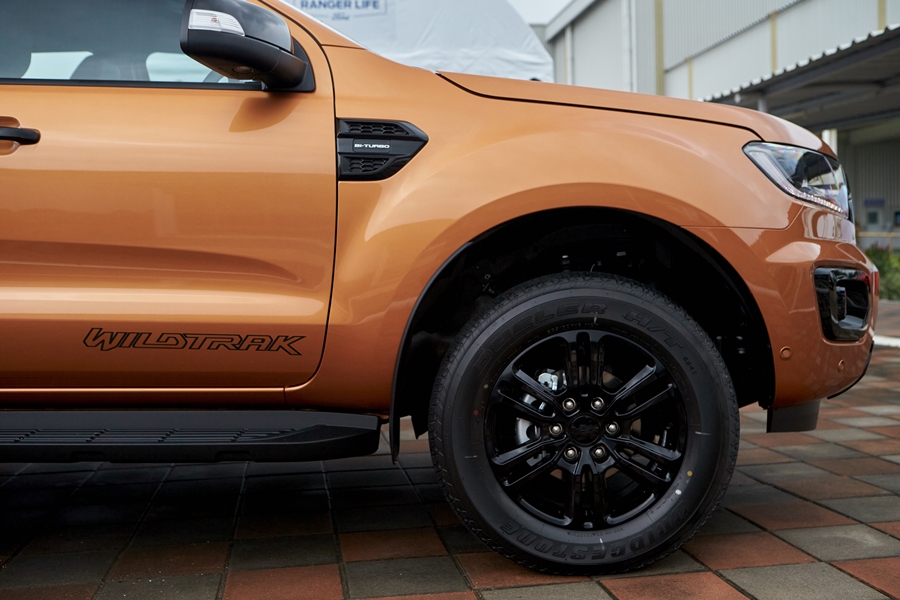 Ford Ranger Wildtrak Double cab 2.0L Bi-Turbo 4x4 10AT MY2020 ฟอร์ด เรนเจอร์ ปี 2020 : ภาพที่ 6