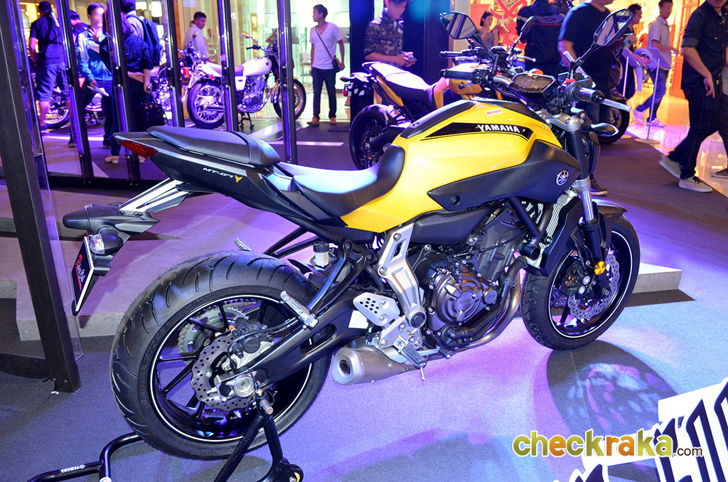 Yamaha MT-07 Standard ยามาฮ่า เอ็มที-07 ปี 2015 : ภาพที่ 11