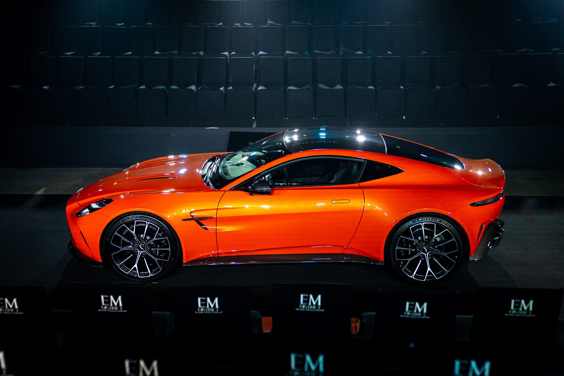 Aston Martin Vantage Coupe แอสตัน มาร์ติน ปี 2025 : ภาพที่ 5