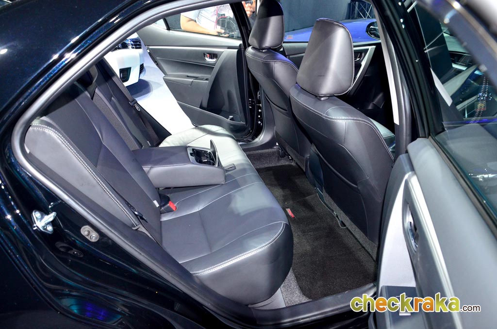 Toyota Altis (Corolla) 1.8 V Navi A/T โตโยต้า อัลติส(โคโรลล่า) ปี 2014 : ภาพที่ 17