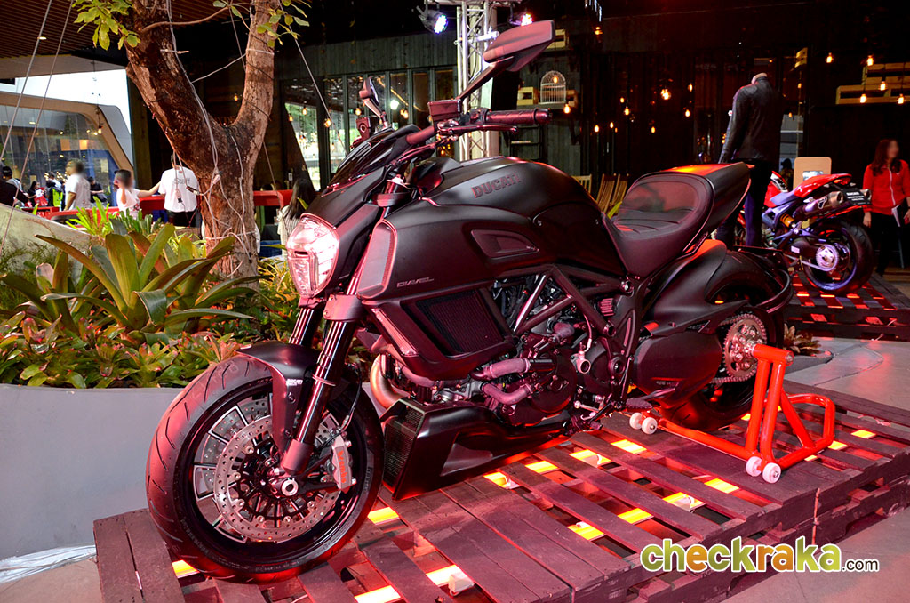Ducati Diavel Dark ดูคาติ เดียแวล ปี 2014 : ภาพที่ 6