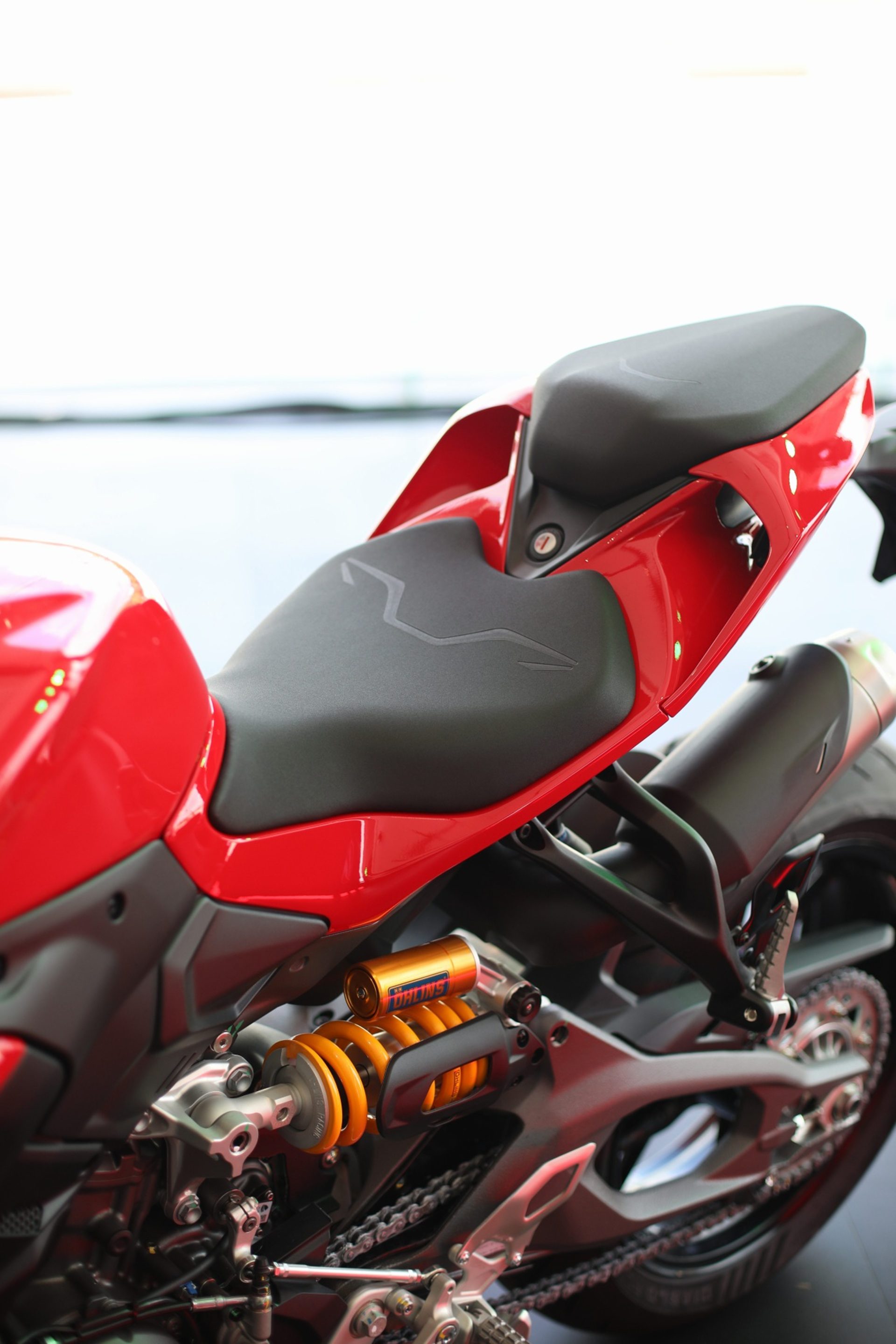 Ducati Streetfighter V2S ดูคาติ สตรีตไฟเตอร์ ปี 2025 : ภาพที่ 4