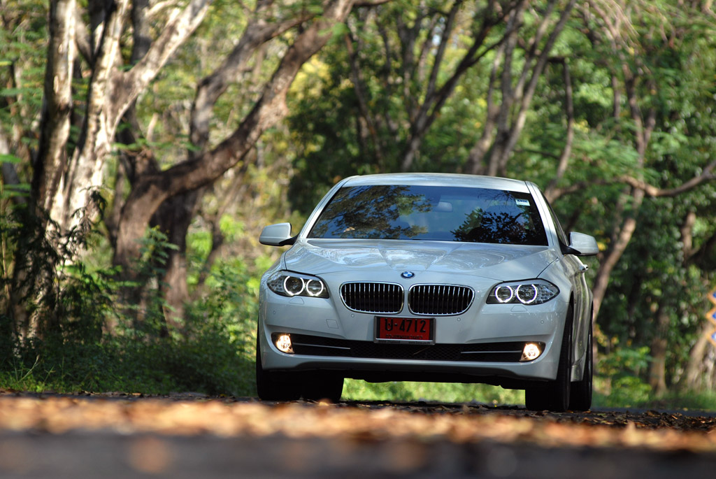 BMW Series 5 520d บีเอ็มดับเบิลยู ซีรีส์5 ปี 2010 : ภาพที่ 2