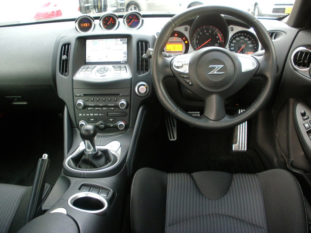 Nissan 370Z AT นิสสัน 370แซด ปี 2009 : ภาพที่ 12