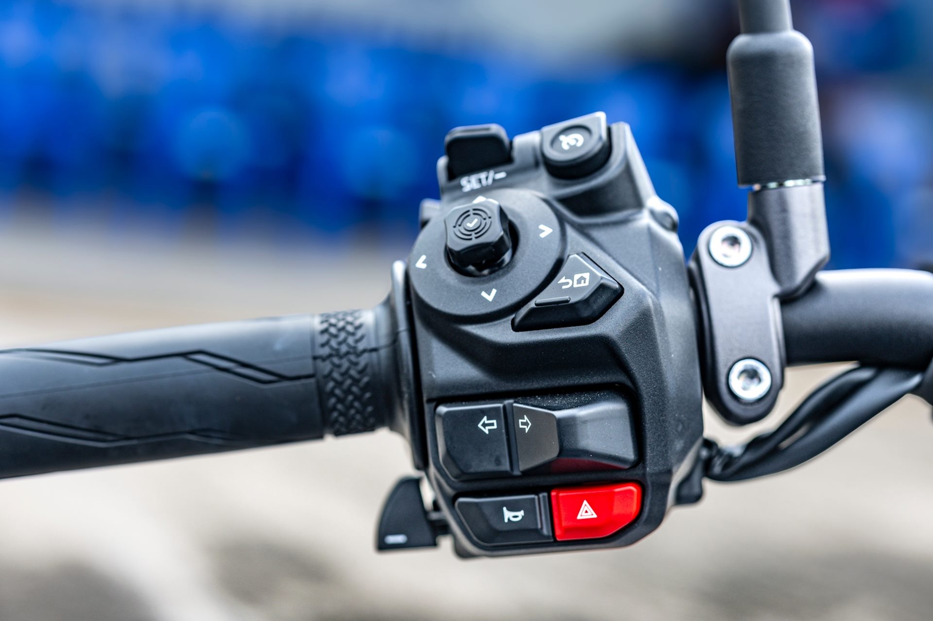 Yamaha MT-09 Y-AMT ยามาฮ่า เอ็มที-09 ปี 2024 : ภาพที่ 5