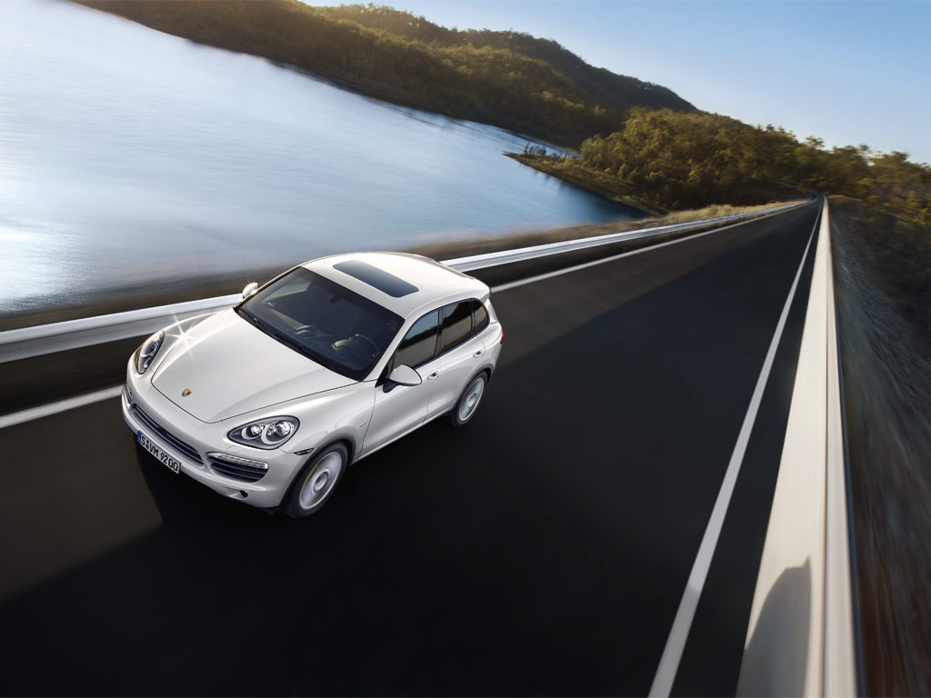 Porsche Cayenne S Hybrid ปอร์เช่ คาเยน ปี 2010 : ภาพที่ 3