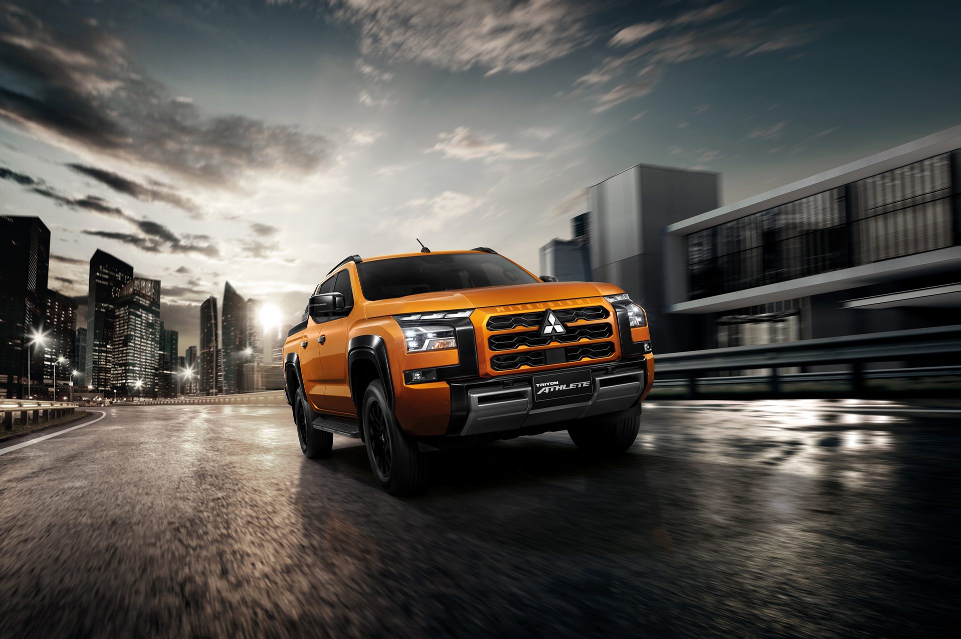 Mitsubishi Triton Double Cab 2.4 Athlete 4WD AT มิตซูบิชิ ไทรทัน ปี 2025 : ภาพที่ 1