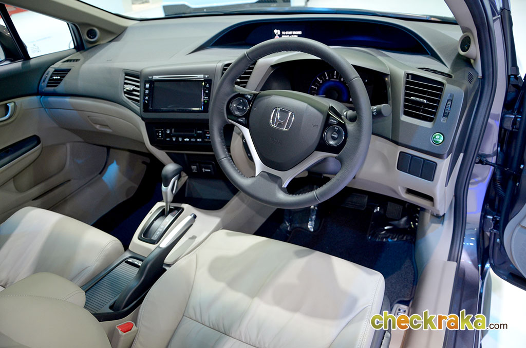 Honda Civic 1.8 ES AT ฮอนด้า ซีวิค ปี 2014 : ภาพที่ 11