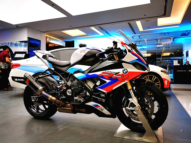 BMW S 1000 RR บีเอ็มดับเบิลยู เอส ปี 2019 : ภาพที่ 1