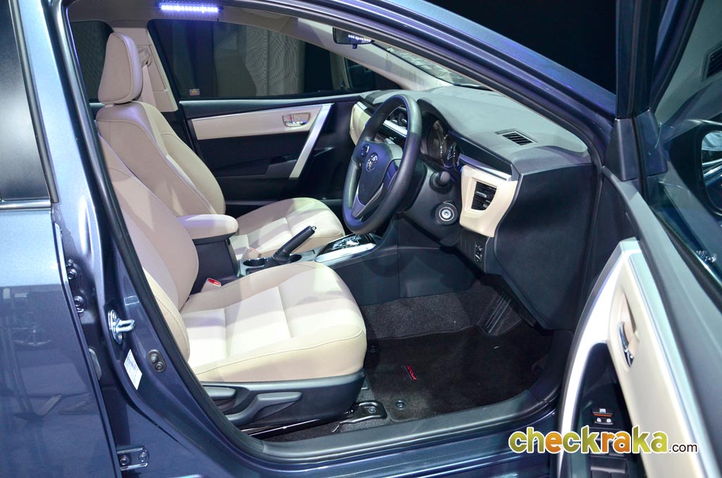 Toyota Altis (Corolla) 1.8 E A/T โตโยต้า อัลติส(โคโรลล่า) ปี 2014 : ภาพที่ 12