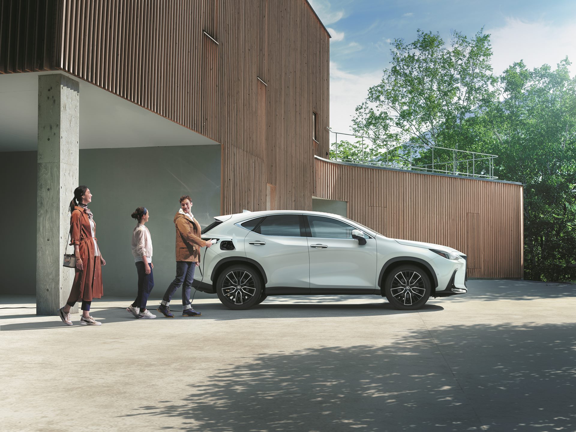 Lexus NX 450h+ Grand Luxury Plus AWD เลกซัส เอ็นเอ็กซ์ ปี 2025 : ภาพที่ 10