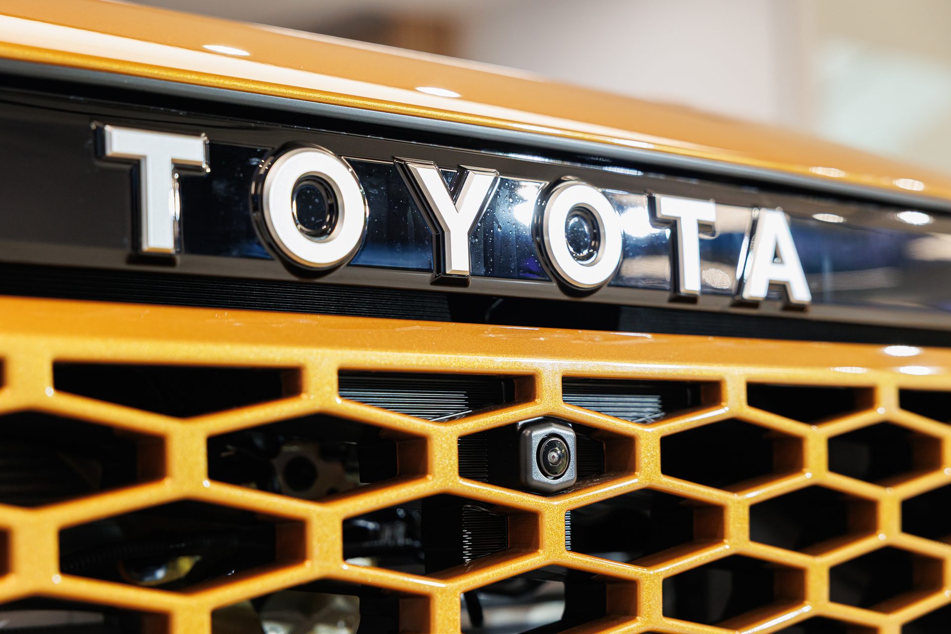 Toyota Hilux Travo Double Cab 4TREX 2.8 Overland AT โตโยต้า ไฮลักซ์ ทราโว ปี 2025 : ภาพที่ 12