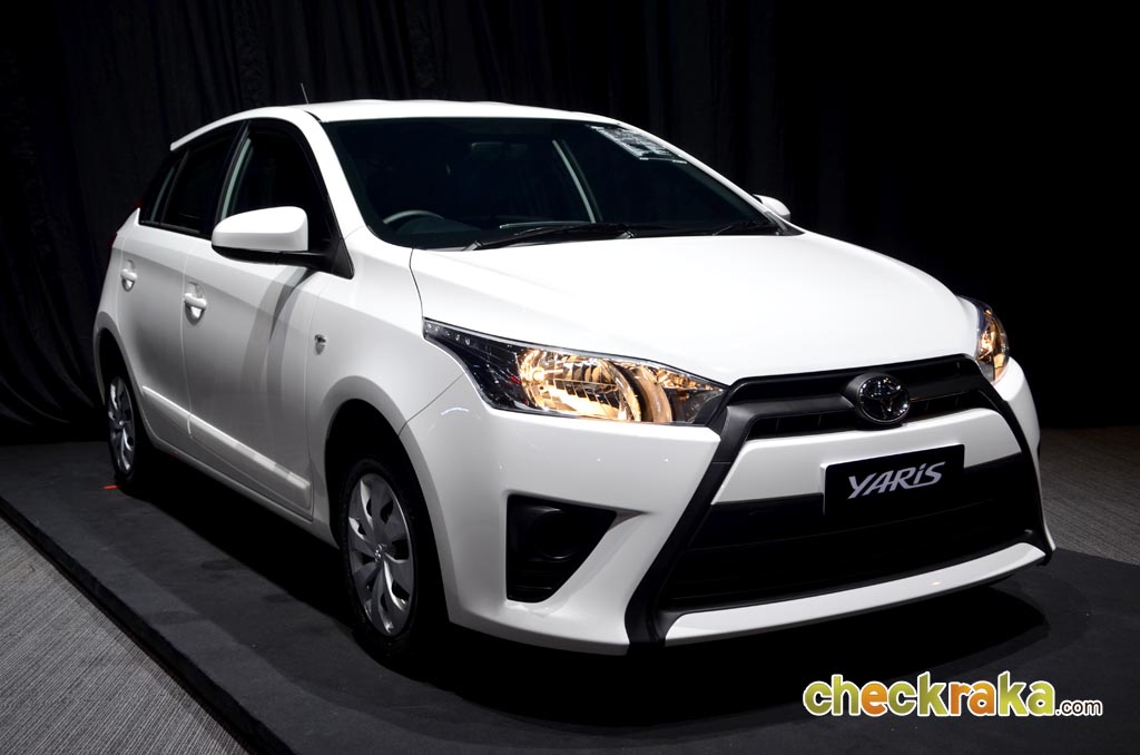 Toyota Yaris 1.2 J โตโยต้า ยาริส ปี 2013 : ภาพที่ 11