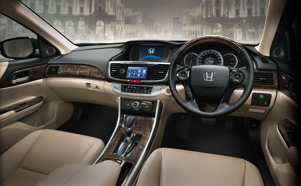 Honda Accord 2.0 EL NAVI ฮอนด้า แอคคอร์ด ปี 2013 : ภาพที่ 4
