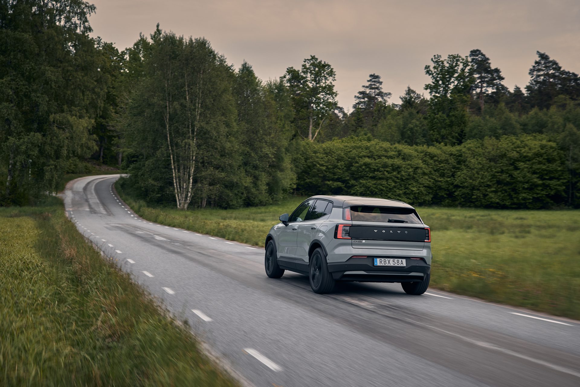 Volvo EX30 Ultra Twin Performance Cross Country วอลโว่ ปี 2025 : ภาพที่ 2
