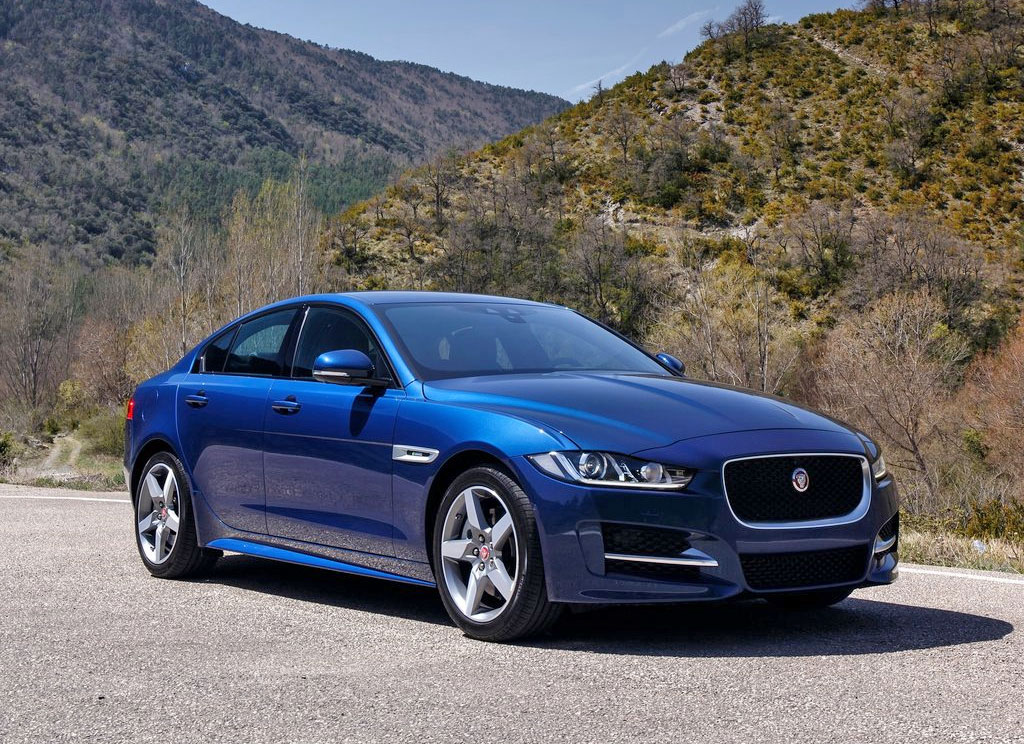 Jaguar XE 2.0 R-Sport จากัวร์ เอ็กซ์อี ปี 2015 : ภาพที่ 2