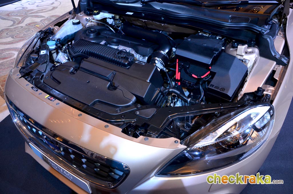 Volvo V40 T5 Cross Country วอลโว่ วี40 ปี 2013 : ภาพที่ 15