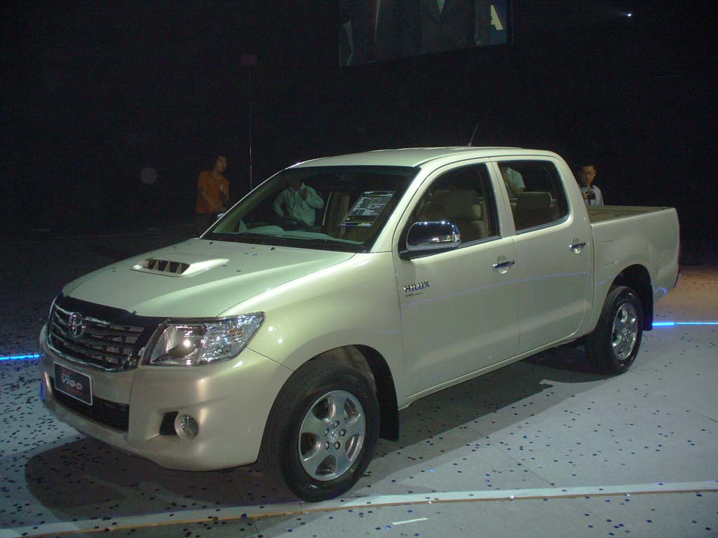 Toyota Hilux Vigo Champ Double Cab 4x4 3.0G Auto โตโยต้า ไฮลักซ์ วีโก้แชมป์ ปี 2011 : ภาพที่ 13
