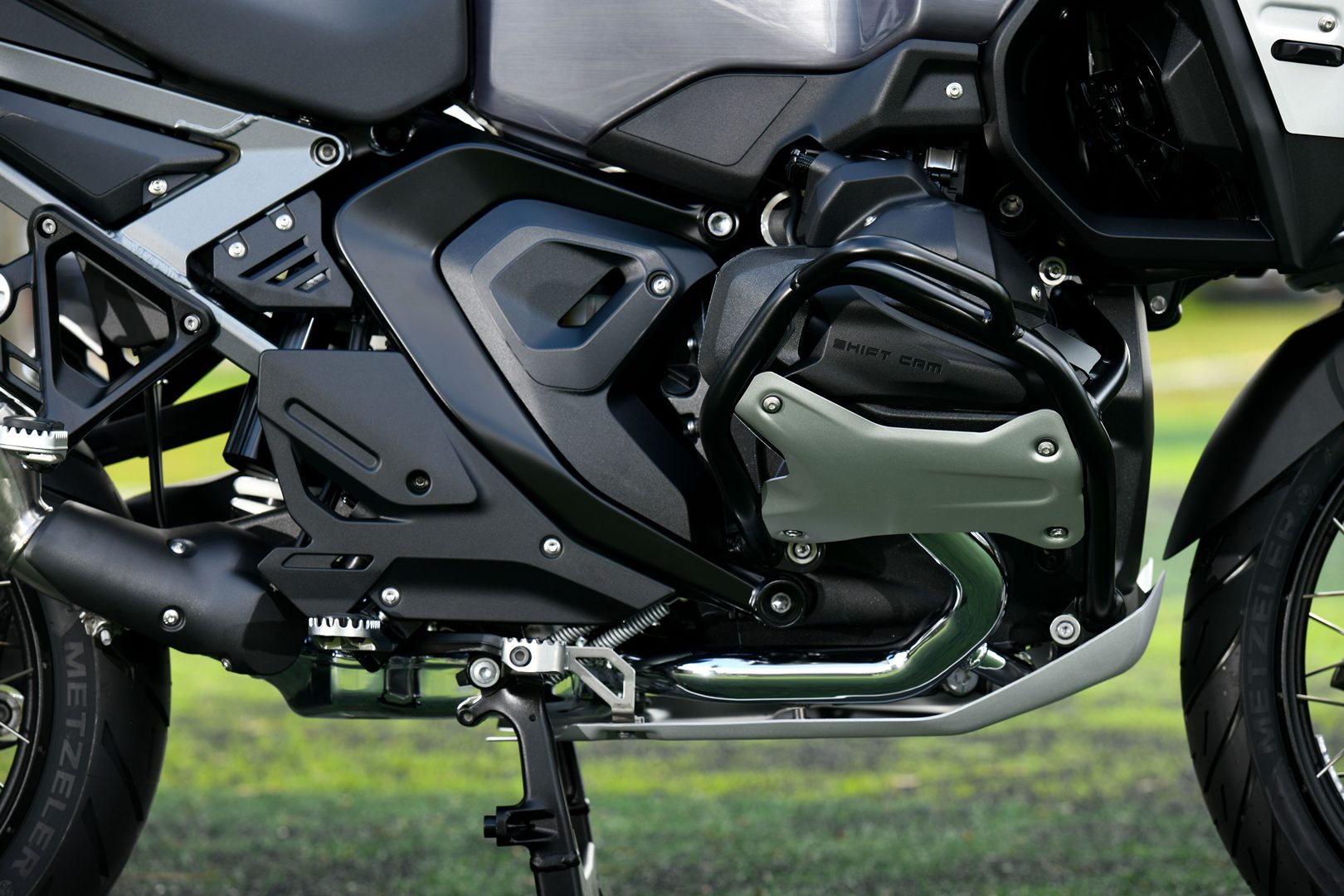 BMW R R 1300 GS Adventure GS Trophy บีเอ็มดับเบิลยู อาร์ ปี 2025 : ภาพที่ 5