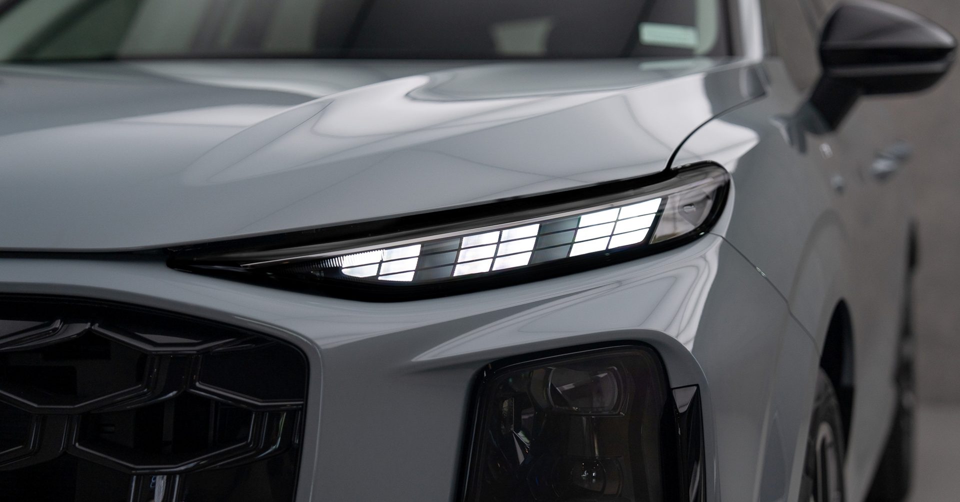 Audi Q3 Sportback quattro S line Tech Pro อาวดี้ คิว3 ปี 2026 : ภาพที่ 4