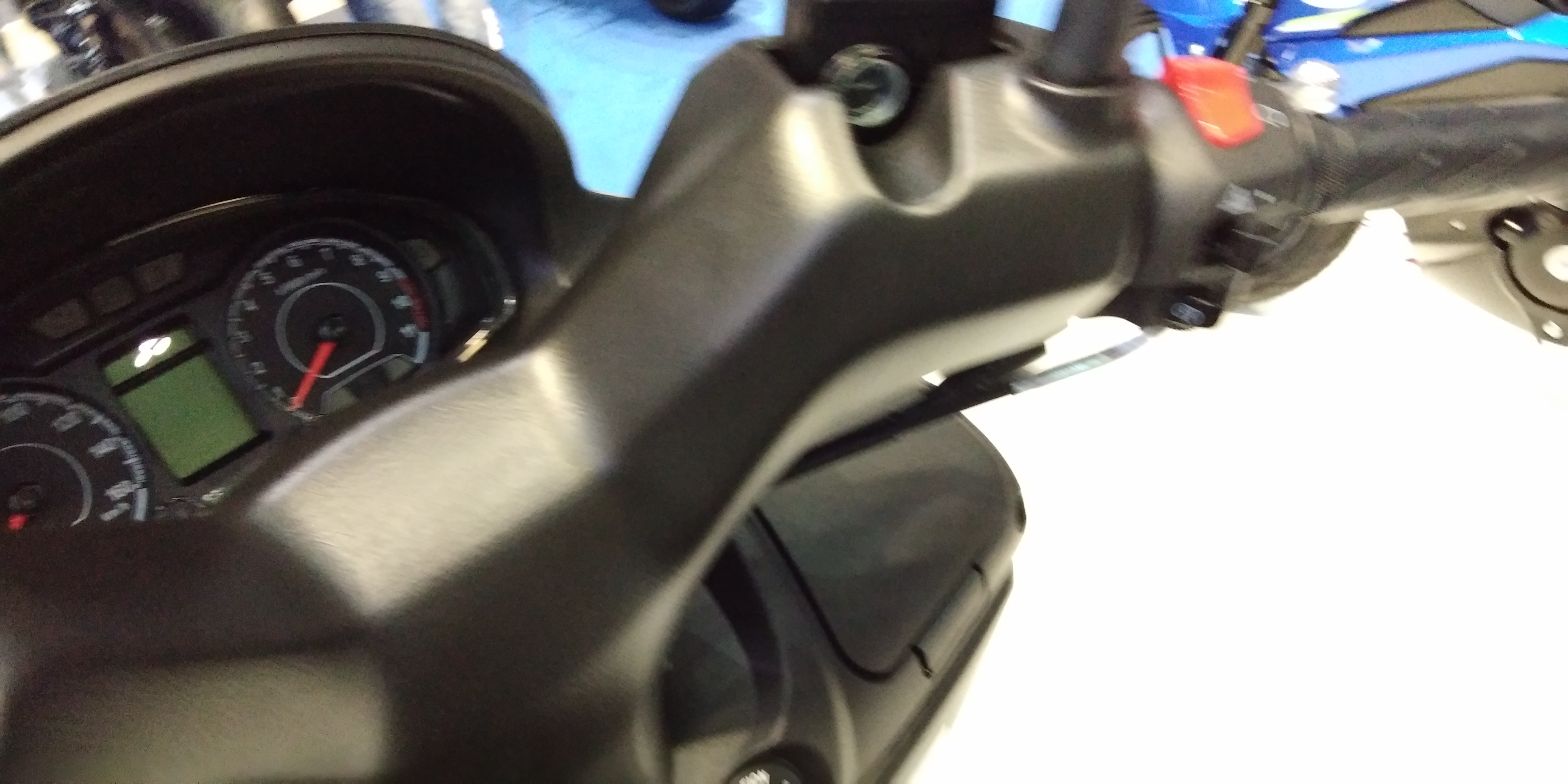 Suzuki Burgman 200 ABS ซูซูกิ ปี 2017 : ภาพที่ 19