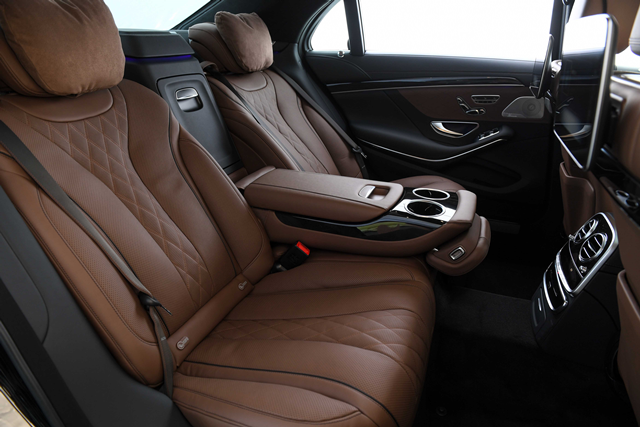 Mercedes-benz S-Class S 560 e AMG Premium เมอร์เซเดส-เบนซ์ เอส-คลาส ปี 2019 : ภาพที่ 4