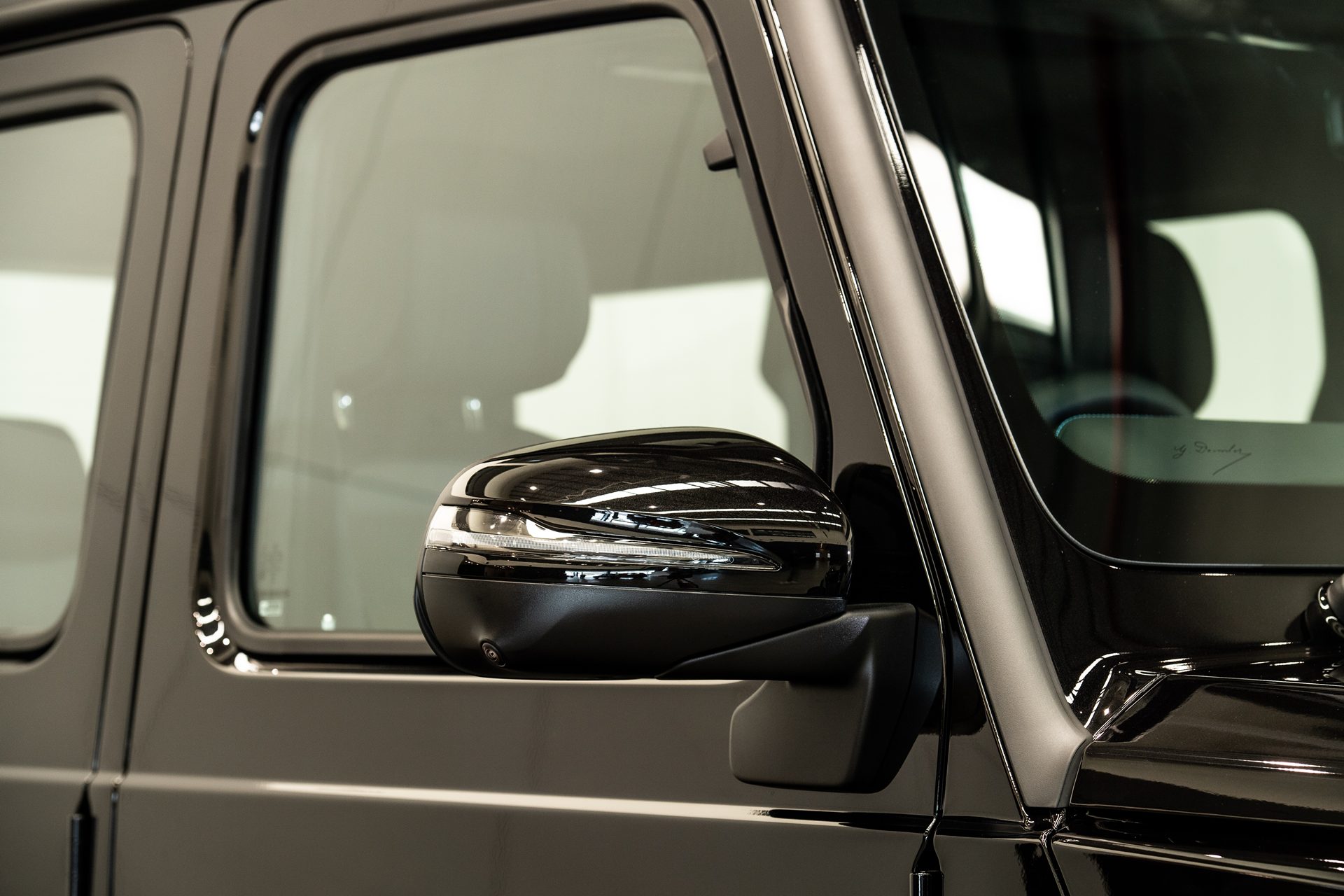 Mercedes-benz EQ G 580 with EQ Technology Standard เมอร์เซเดส-เบนซ์ ปี 2024 : ภาพที่ 4