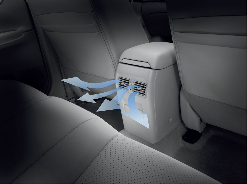 Nissan Sylphy 1.6 S M/T นิสสัน ซีลฟี่ ปี 2012 : ภาพที่ 17