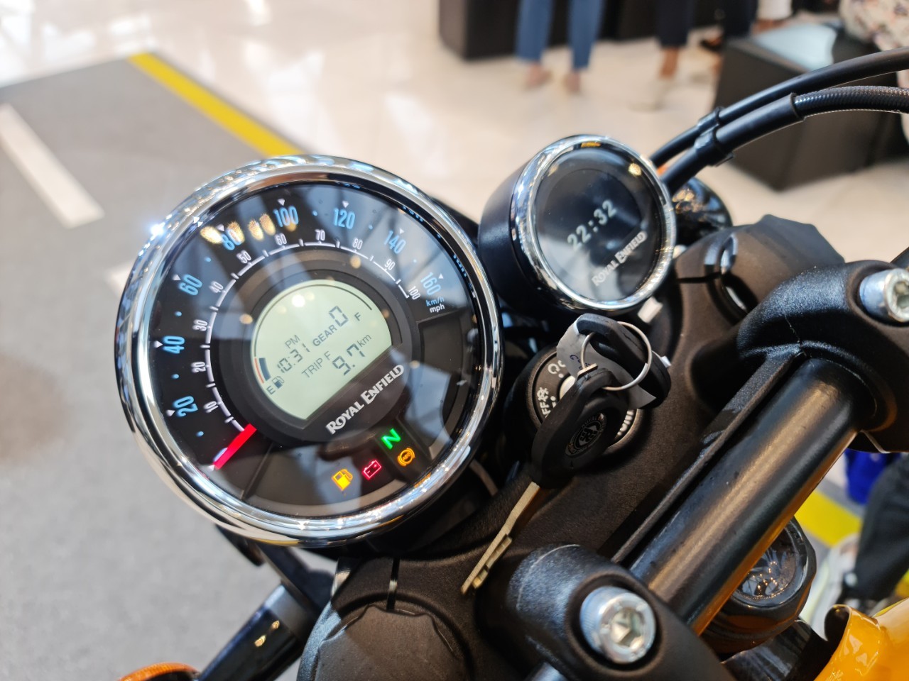 Royal Enfield Meteor Supernova โรยัล เอ็นฟีลด์ ปี 2020 : ภาพที่ 8