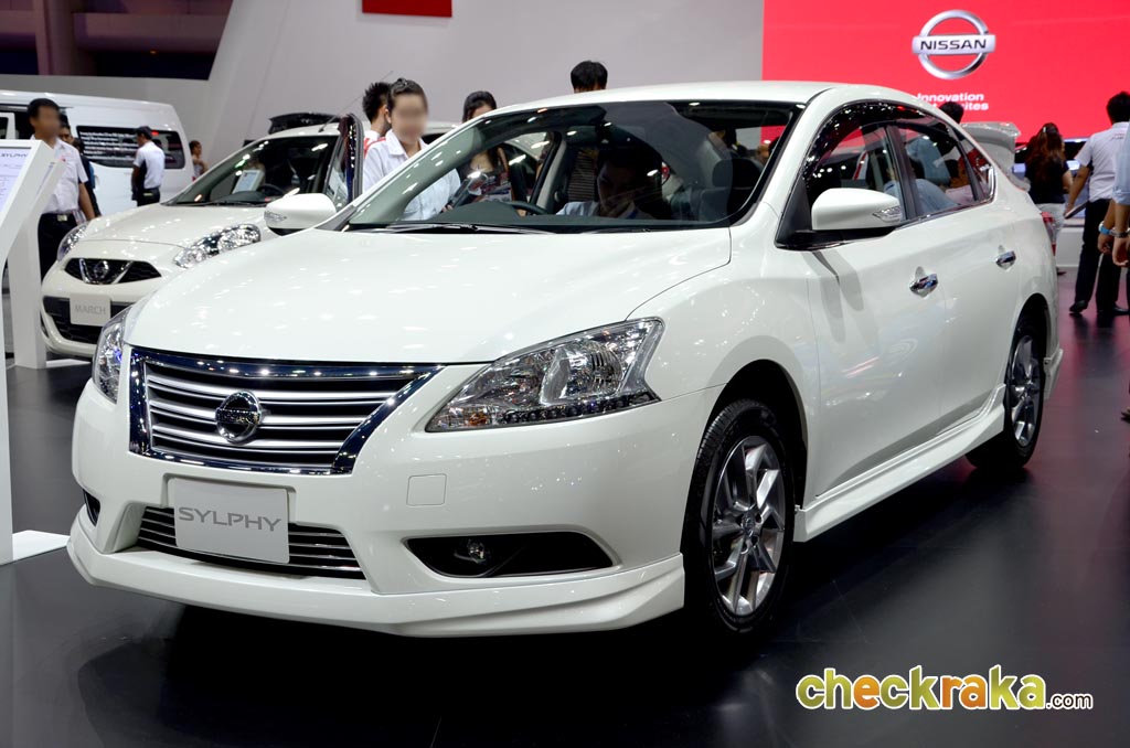 Nissan Sylphy 1.6 Smart Edition นิสสัน ซีลฟี่ ปี 2013 : ภาพที่ 8