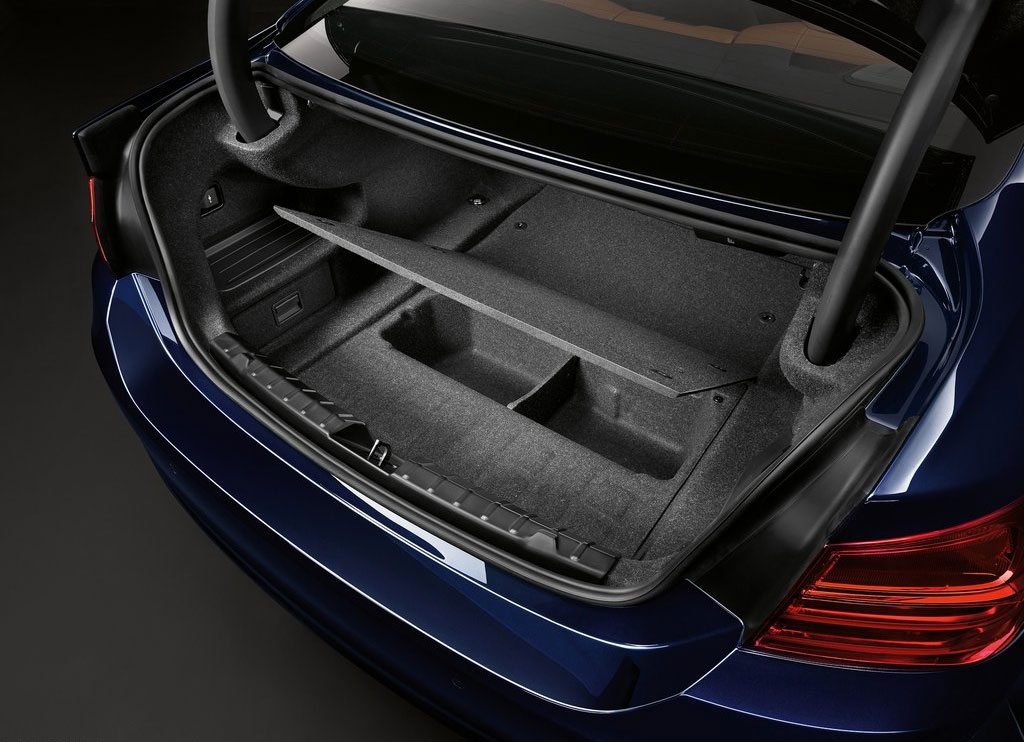 BMW Series 4 420i Coupe M Sport บีเอ็มดับเบิลยู ซีรีส์ 4 ปี 2014 : ภาพที่ 8