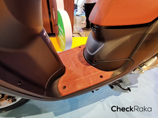 Honda Scoopy i LINE FRIENDS Special Edition ฮอนด้า สกู้ปปี้ไอ ปี 2019 : ภาพที่ 18