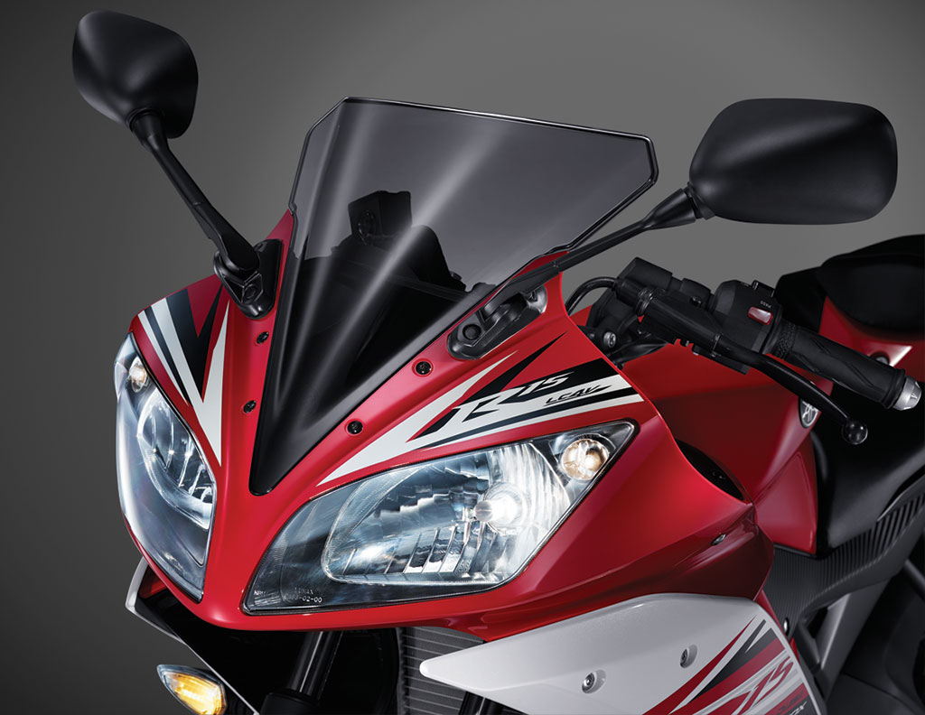 Yamaha YZF-R15 Standard ยามาฮ่า วายแซดเอฟ-อาร์15 ปี 2014 : ภาพที่ 5