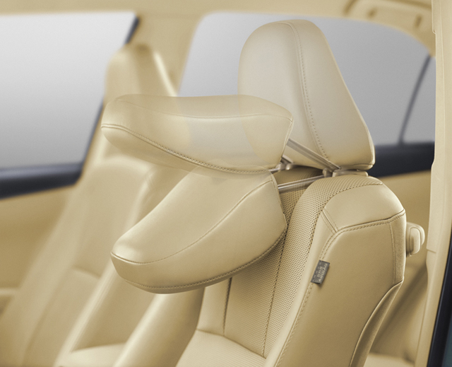 Toyota Camry Hybrid 2.5 HV CD โตโยต้า แคมรี่ไฮบริด ปี 2015 : ภาพที่ 8