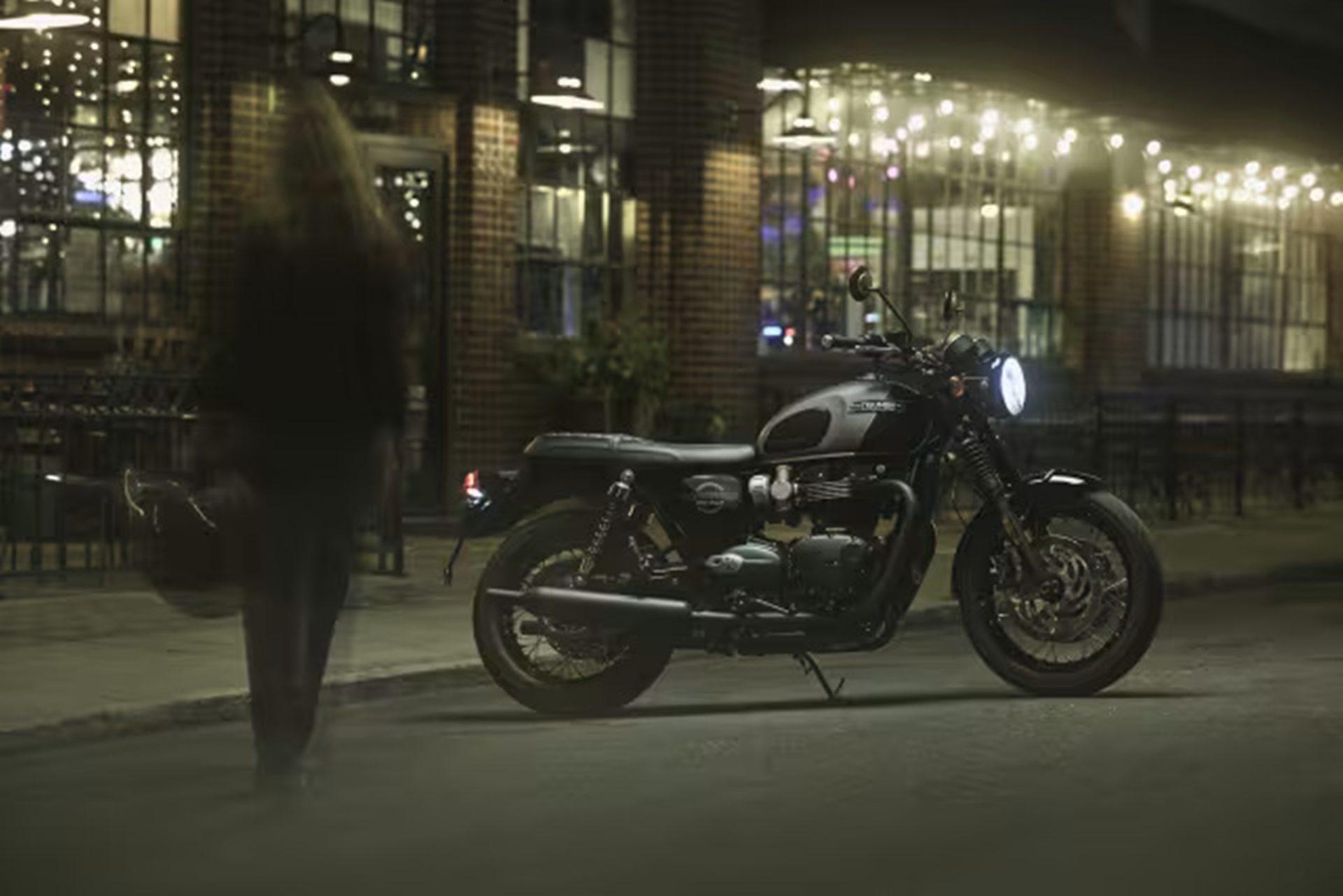 Triumph Bonneville T120 Black ไทรอัมพ์ บอนเนวิลล์ ปี 2026 : ภาพที่ 4