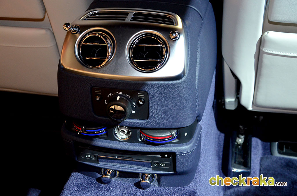 Rolls-Royce Ghost Series II Extended Wheel base โรลส์-รอยซ์ โกสต์ ปี 2014 : ภาพที่ 18