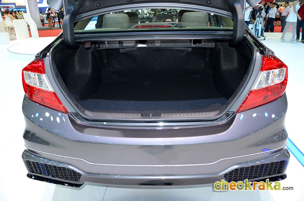 Honda Civic 1.8 S MT ฮอนด้า ซีวิค ปี 2014 : ภาพที่ 15
