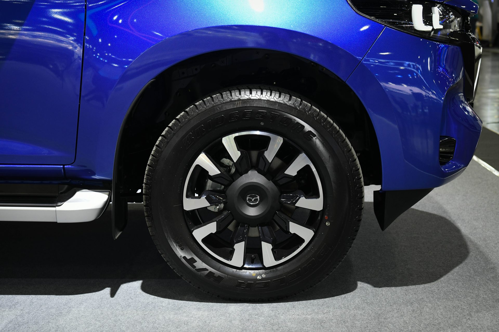 Mazda BT-50 DBL 2.2 XT HI-RACER 8AT มาสด้า บีที-50 ปี 2024 : ภาพที่ 4