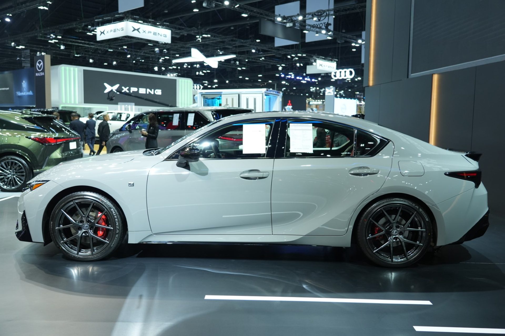 Lexus IS 300h F Sport เลกซัส ไอเอส ปี 2026 : ภาพที่ 4