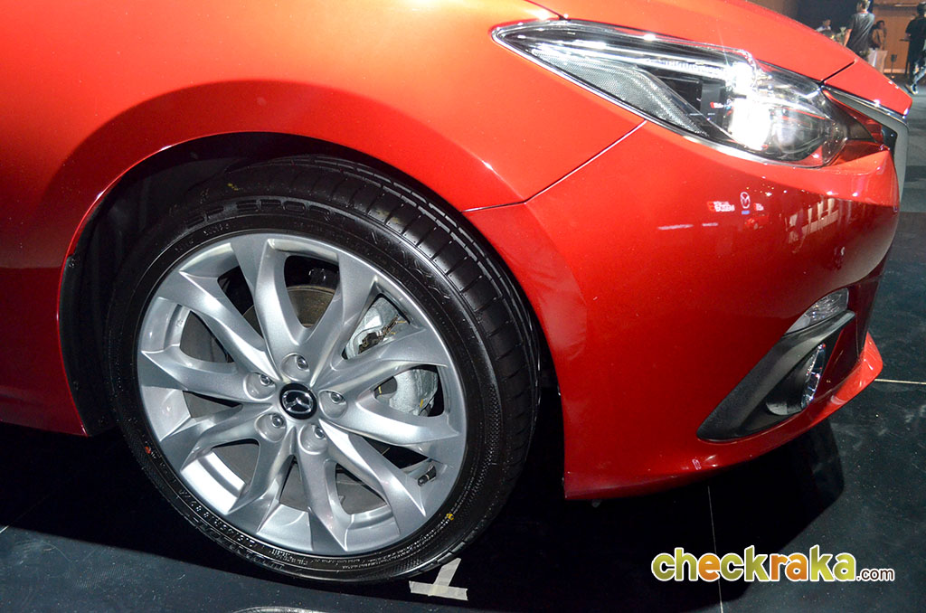 Mazda 3 2.0 Sports Hatchback SP มาสด้า ปี 2014 : ภาพที่ 13