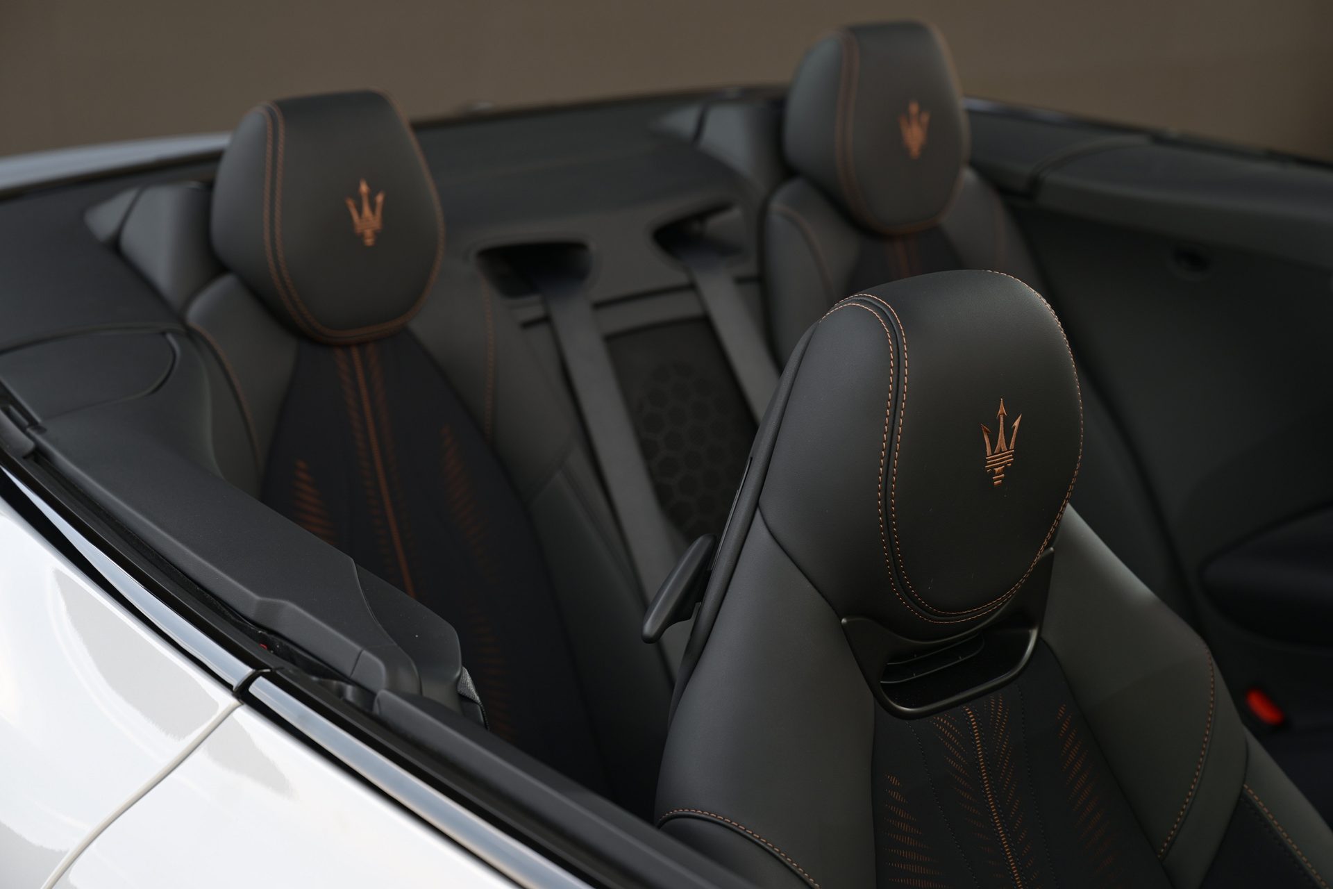 Maserati GranCabrio Folgore มาเซราติ แกรนด์คาบริโอ ปี 2025 : ภาพที่ 5