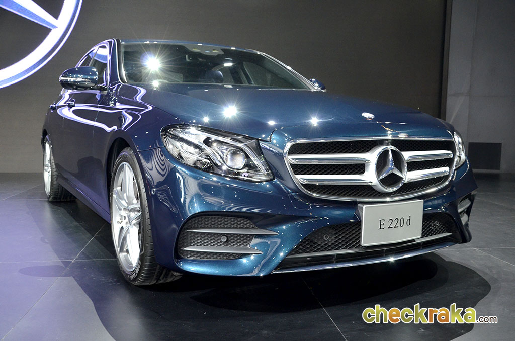 Mercedes-benz E-Class E 220 D AMG Dynamic เมอร์เซเดส-เบนซ์ อี-คลาส ปี 2016 : ภาพที่ 6