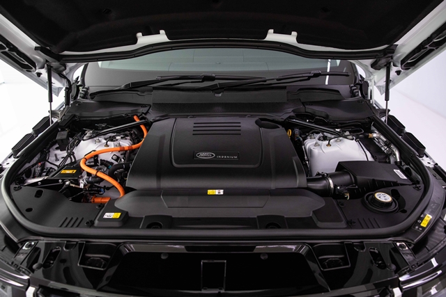 Land Rover Range Rover Sport Plug-in Hybrid HSE Plus แลนด์โรเวอร์ เรนจ์โรเวอร์ ปี 2019 : ภาพที่ 17