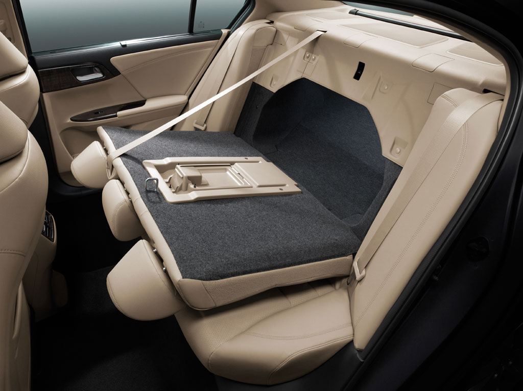 Honda Accord 2.4 EL NAVI ฮอนด้า แอคคอร์ด ปี 2013 : ภาพที่ 10