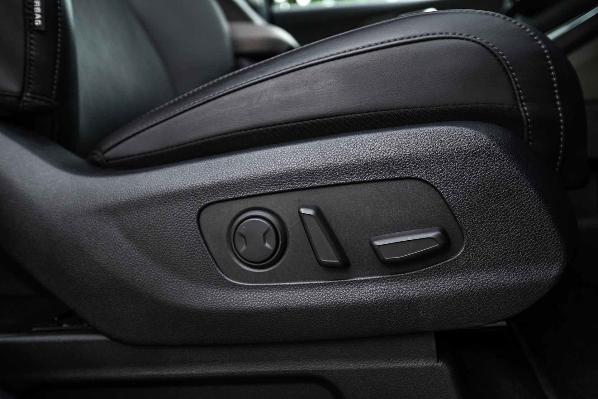 KIA Carnival HEV 7-seat Premium เกีย คาร์นิวัล ปี 2025 : ภาพที่ 12