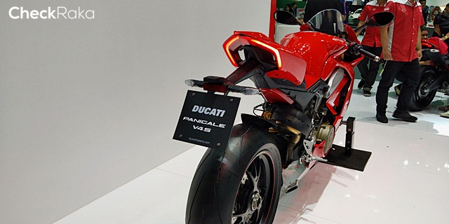 Ducati Panigale V4 Standard ดูคาติ ปี 2020 : ภาพที่ 12